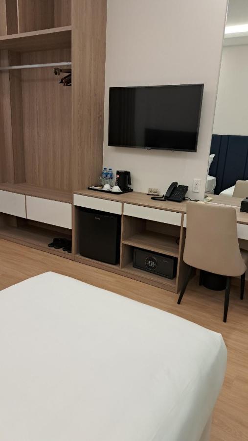 Ruby Hotel Хошимин Экстерьер фото