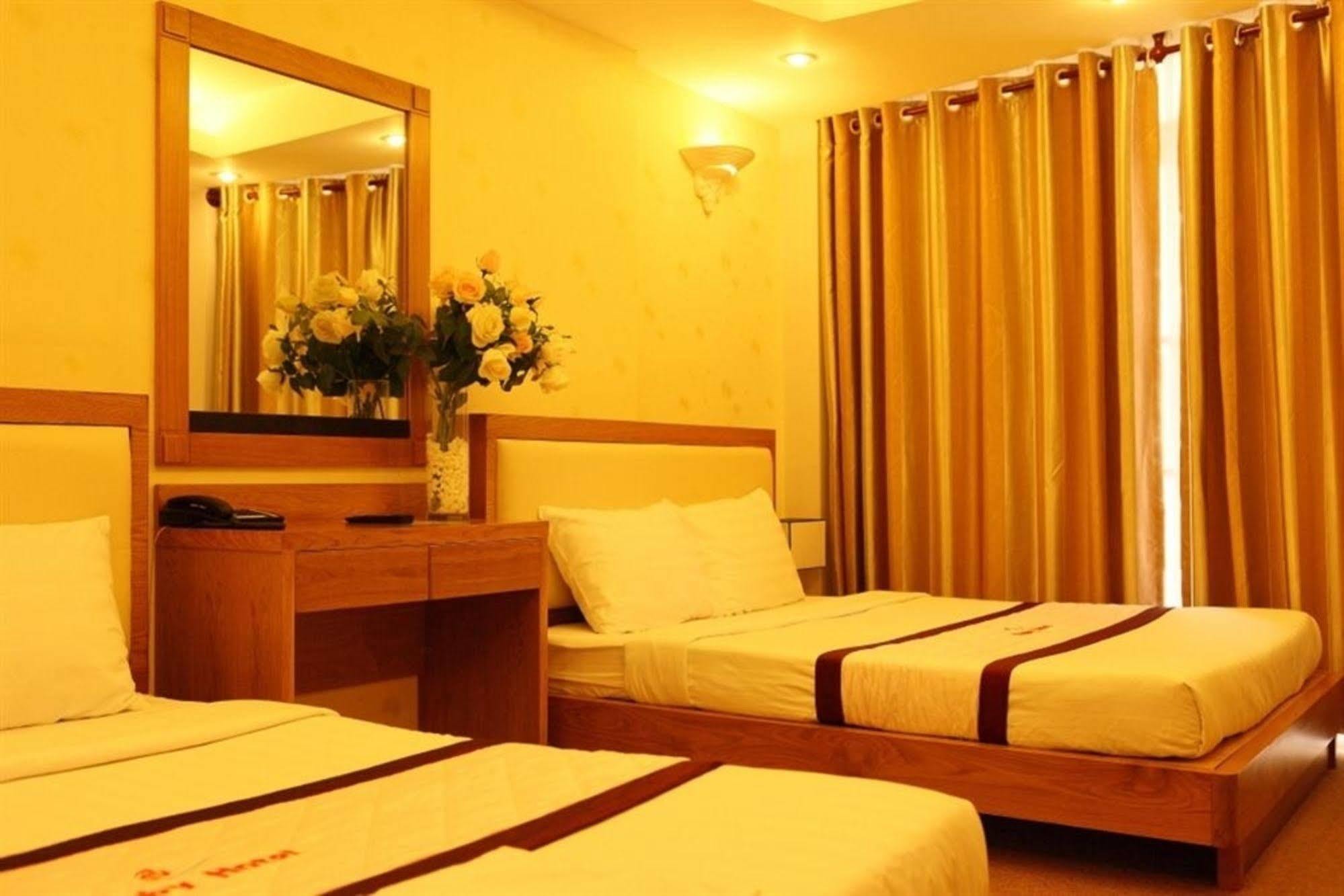 Ruby Hotel Хошимин Экстерьер фото